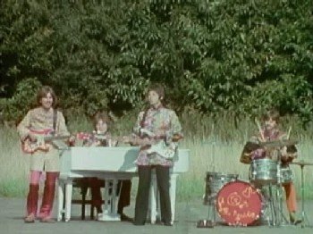 The Beatles "Magical Mystery Tour" 1967 